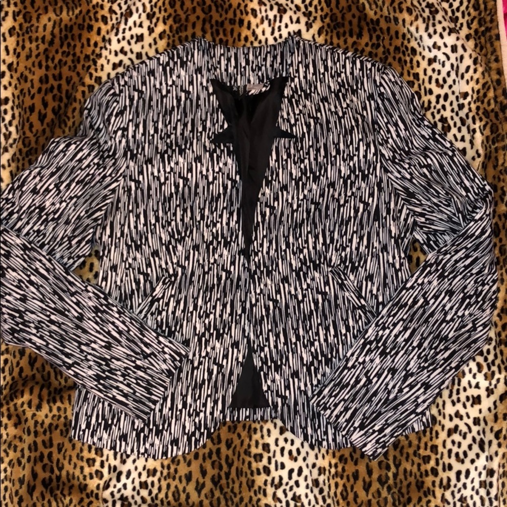 H&M divides black white blazer jacket sz 8 medium